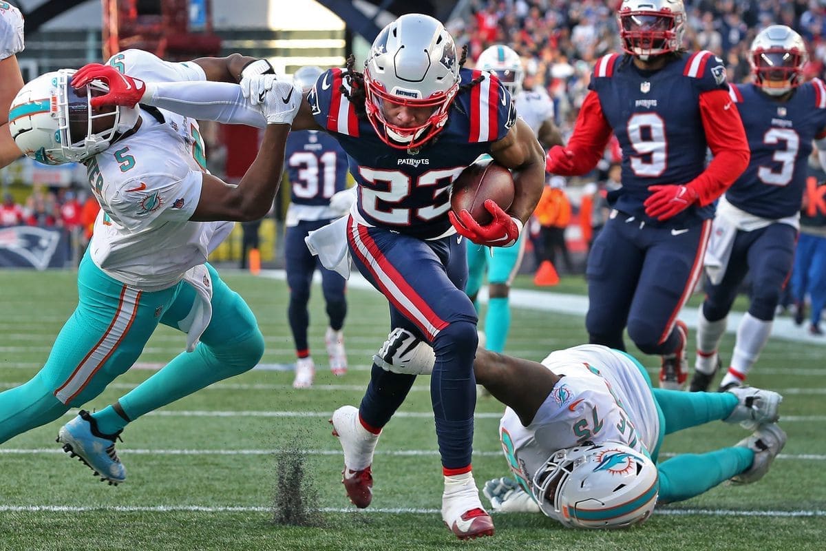 Hill and Tua Want to Unleash Dynamic Dolphins’ Offense on Patriots
